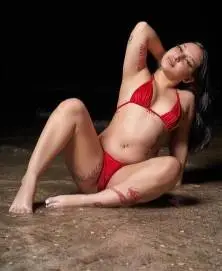Ella , 21, Los Angeles, Los Angeles - Verified Independent Escort | Tru Escorts