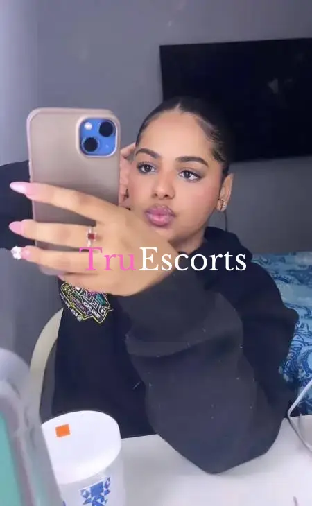 Linda, (833) 304-0367, Charlottesville, Charlottesville - Verified Independent Escort | Tru Escorts