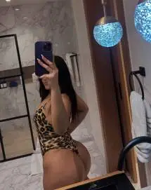 Dezzy , (615) 431-8663, Ashtabula, Ashtabula - Verified Independent Escort | Tru Escorts