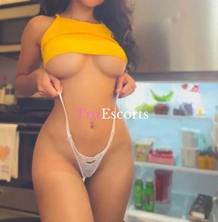 (717) 384-1196, Lancaster, Lancaster - Verified Independent Escort | Tru Escorts