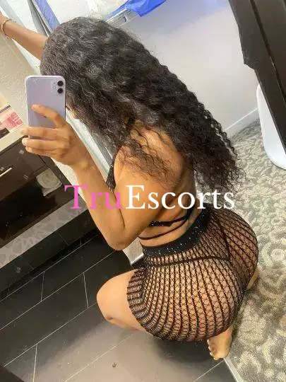 (857) 340-4766, Minneapolis, Minneapolis - Verified Independent Escort | Tru Escorts
