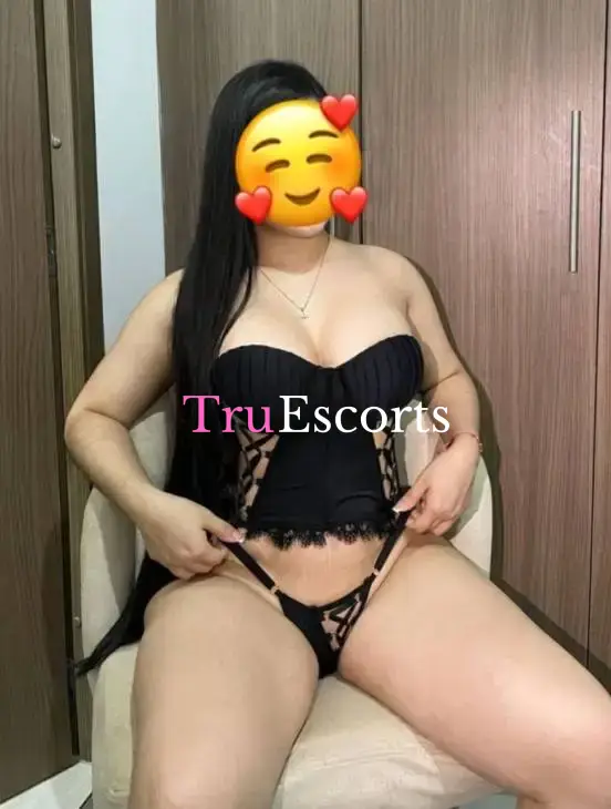 (872) 255-3799, Chicago, Chicago - Verified Independent Escort | Tru Escorts