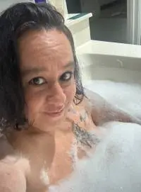 (252) 470-5962, Lafayette, Lafayette - Verified Independent Escort | Tru Escorts